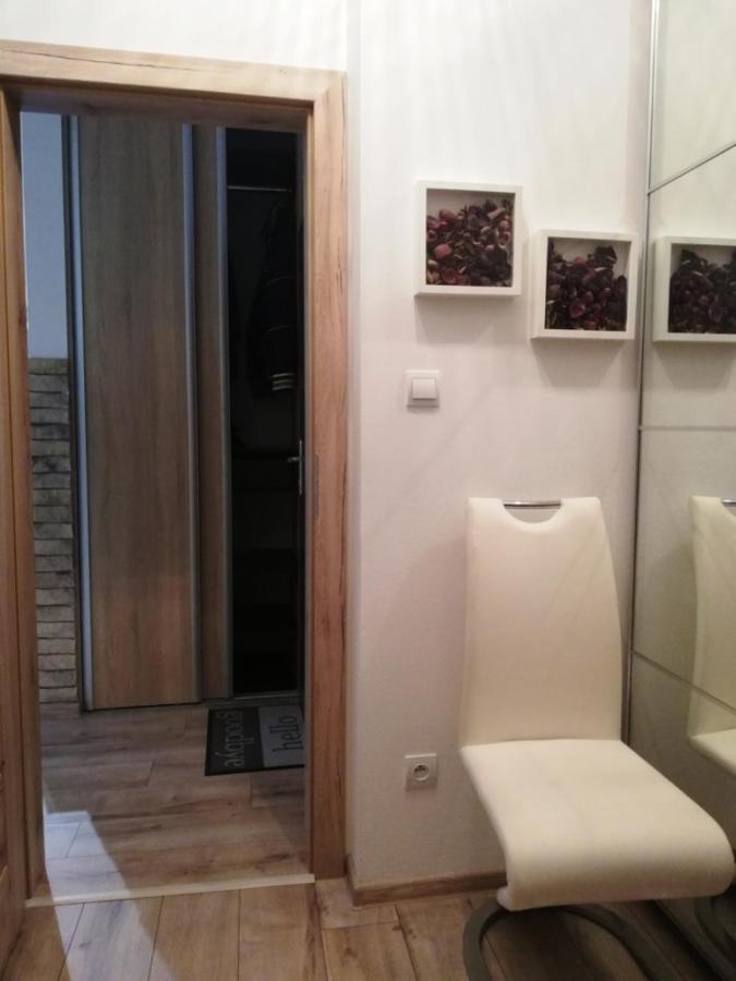 Galeria Stastie Daire Senec Dış mekan fotoğraf