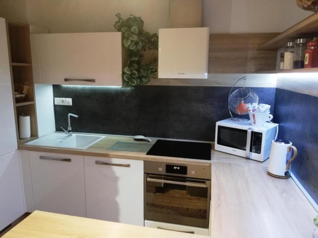Galeria Stastie Daire Senec Dış mekan fotoğraf