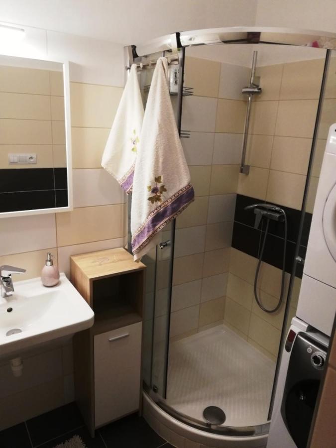 Galeria Stastie Daire Senec Dış mekan fotoğraf