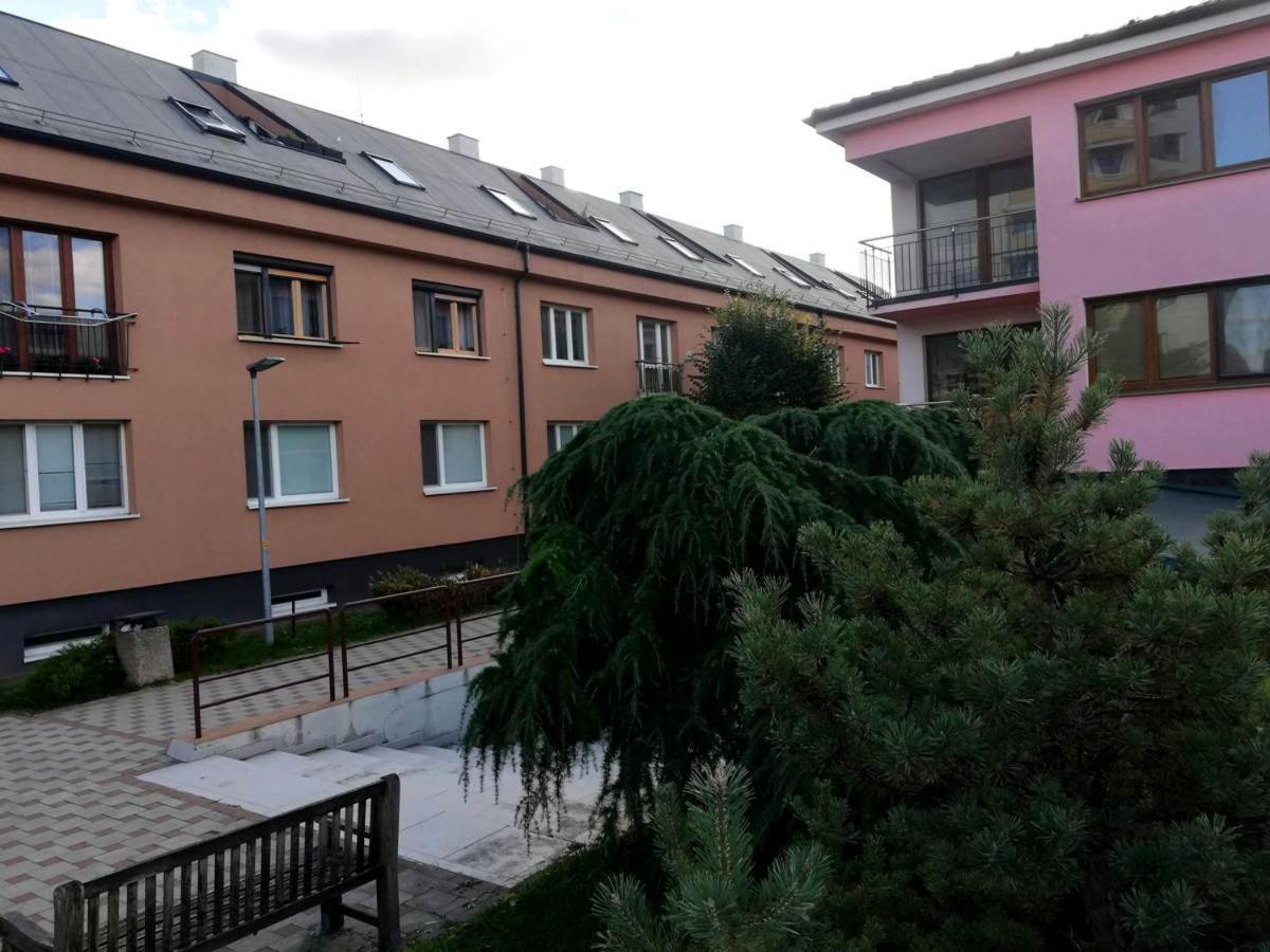 Galeria Stastie Daire Senec Dış mekan fotoğraf